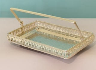 metal tray 9"