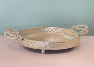 metal tray 9"