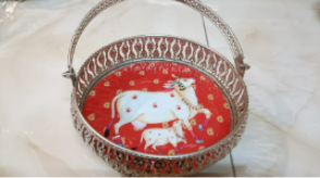 RED PICHWAI TRAY