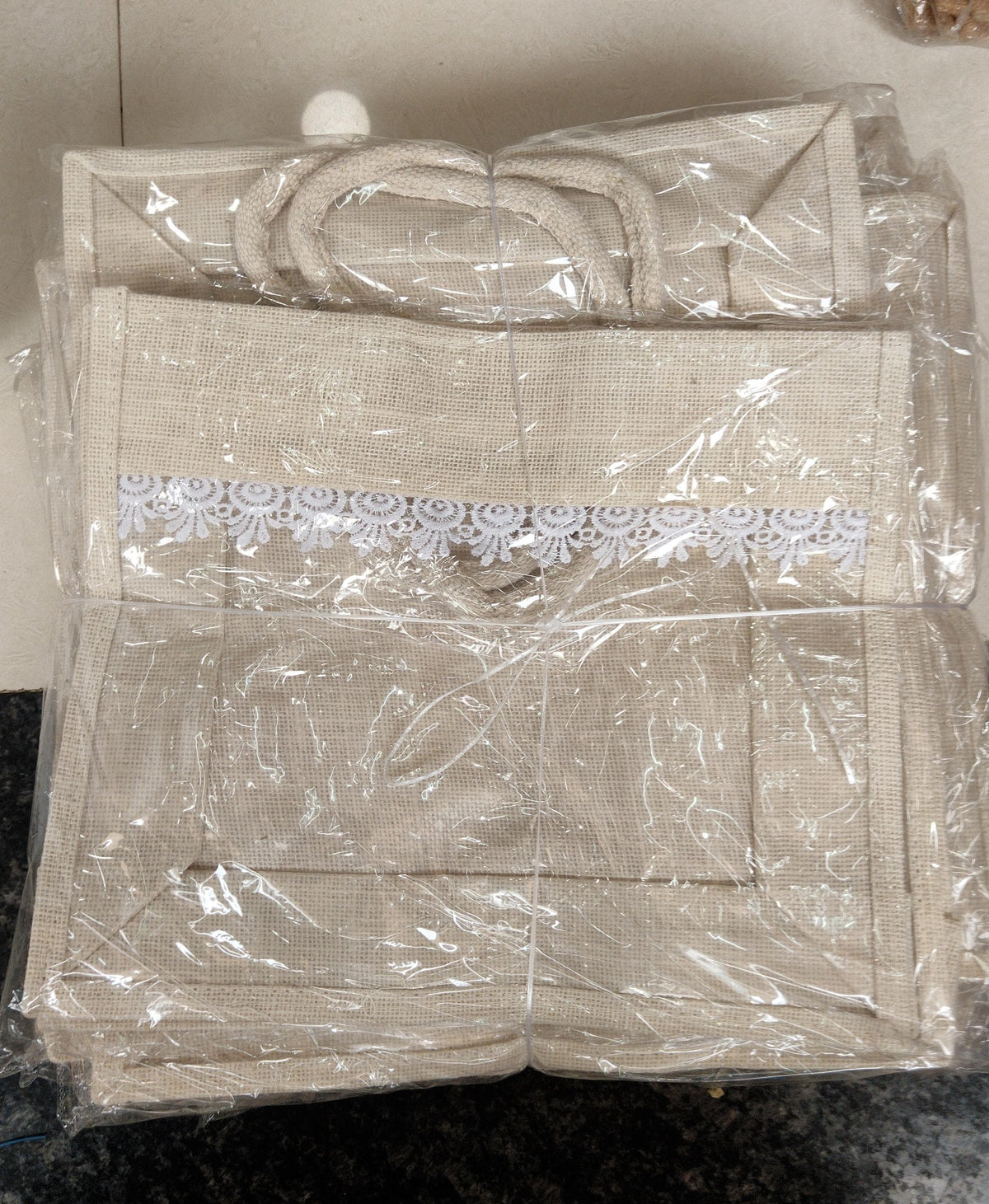 Elegant Jute Gift Bag with Lace