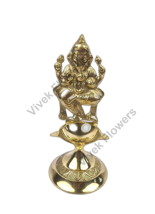 Handcrafted Brass Ganesha Diya – Traditional Lord Ganesha Oil Lamp for Prosperity & Home Altar