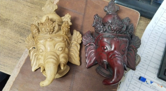 RESIN GANESH MASK PLAIN (UJZ)