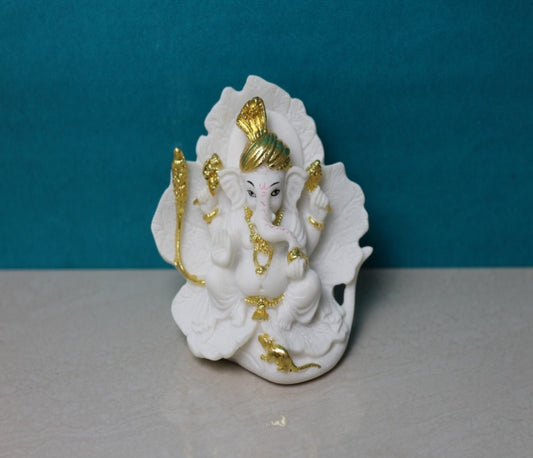 PR WHITE GOLD FINISH PATTA GANESH (RXZ)